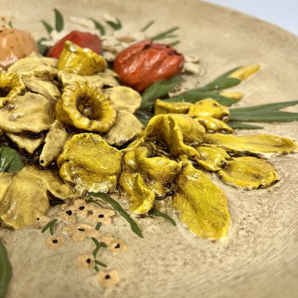 Vintage BOSSONS Style Handpainted Spring Flowers Chalkware Wall Plaque Decor 14” - Picture 5 of 9